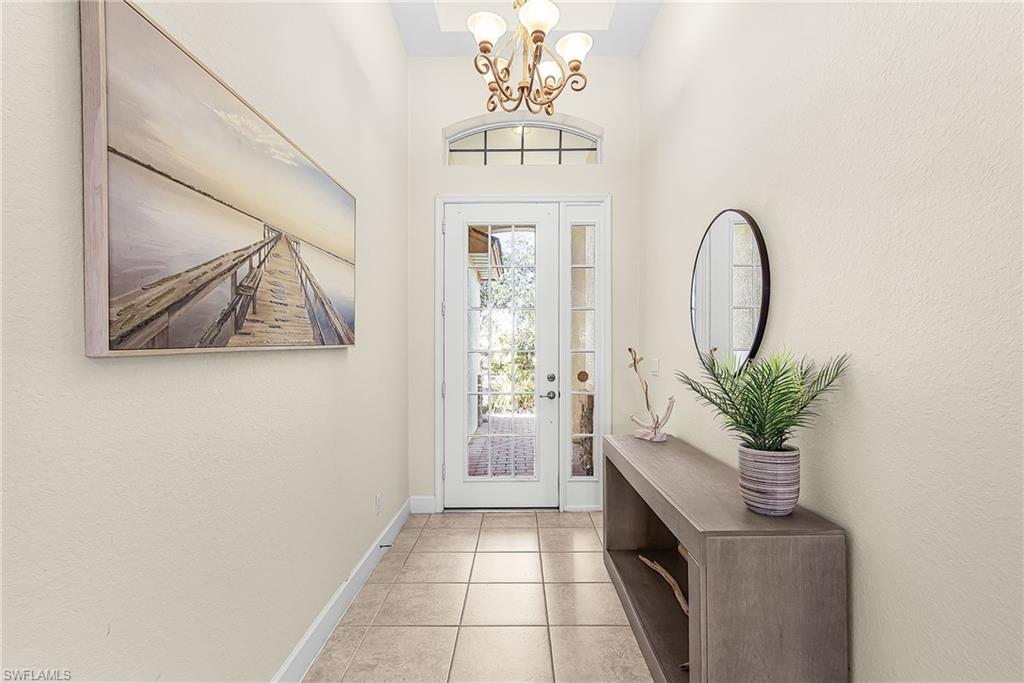3811 Lakeview Isle Ct Property Photo 6