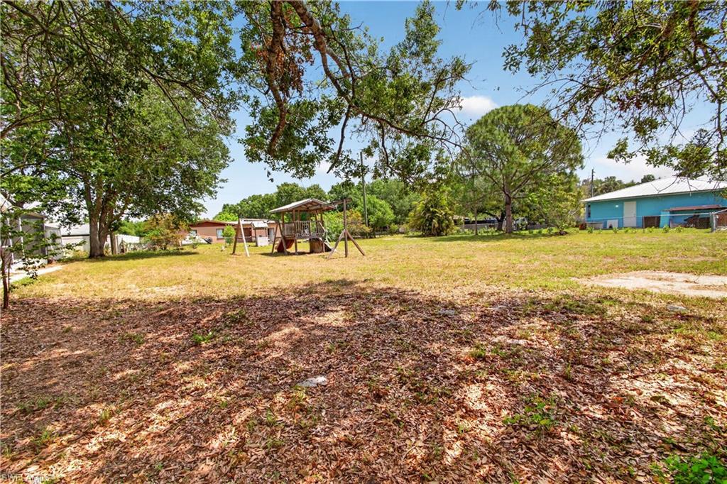 12362 3rd St Property Photo 37