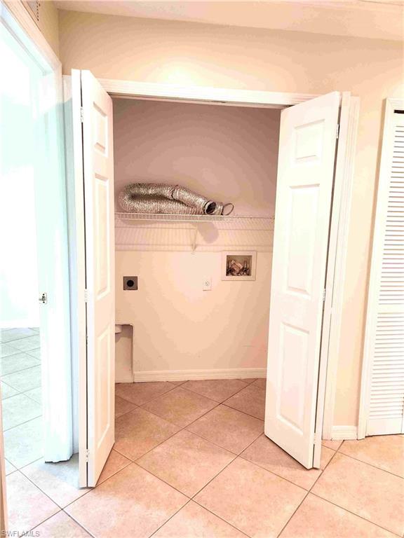 2120 Snead Dr Property Photo 17