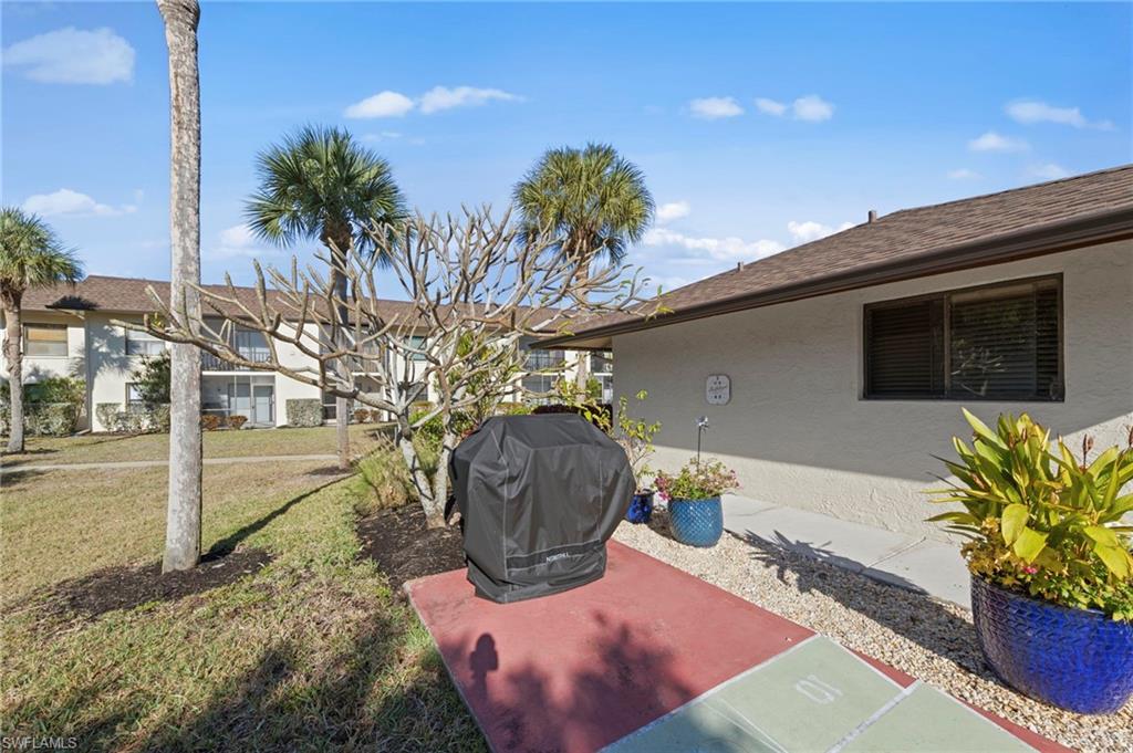 9305 Lake Park Dr 102 Property Photo 33
