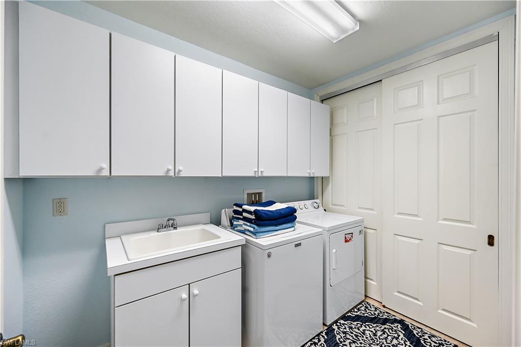 7832 Hawthorne Dr 1901 Property Photo 23