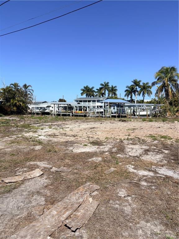 3780 Coconut Dr Property Photo 6