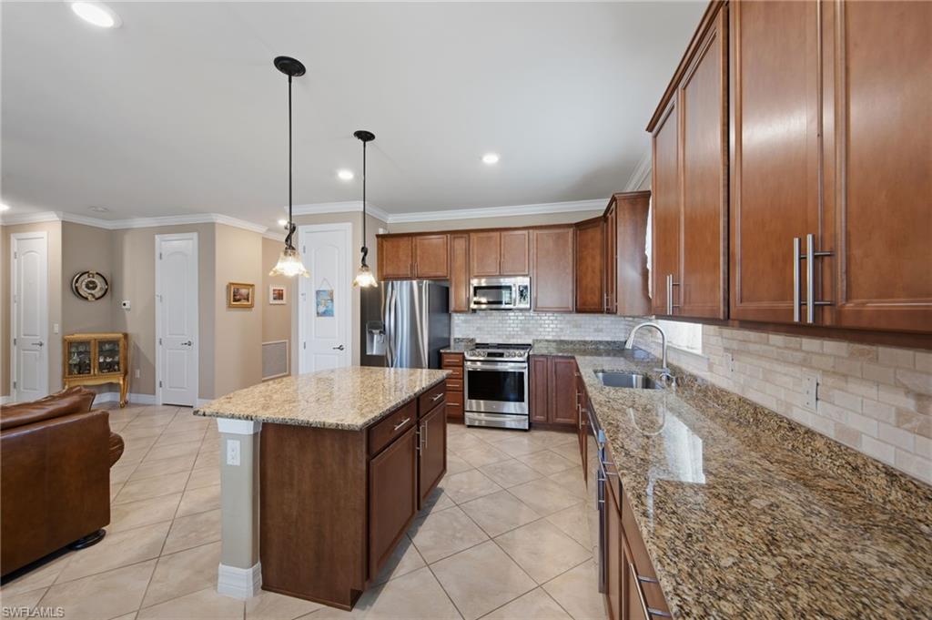 16091 Mistflower Dr Property Photo 15