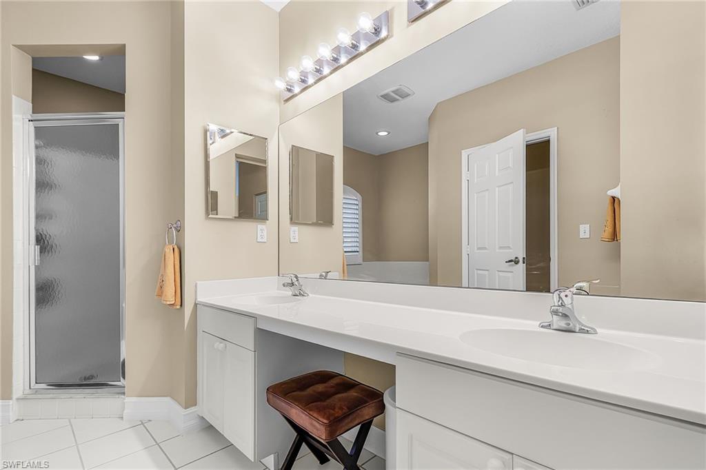 9060 Palmas Grandes Blvd 201 Property Photo 13