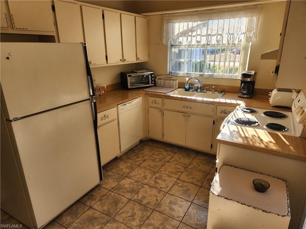 10521 Putnam Ct Property Photo 14