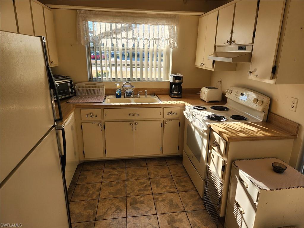 10521 Putnam Ct Property Photo 15