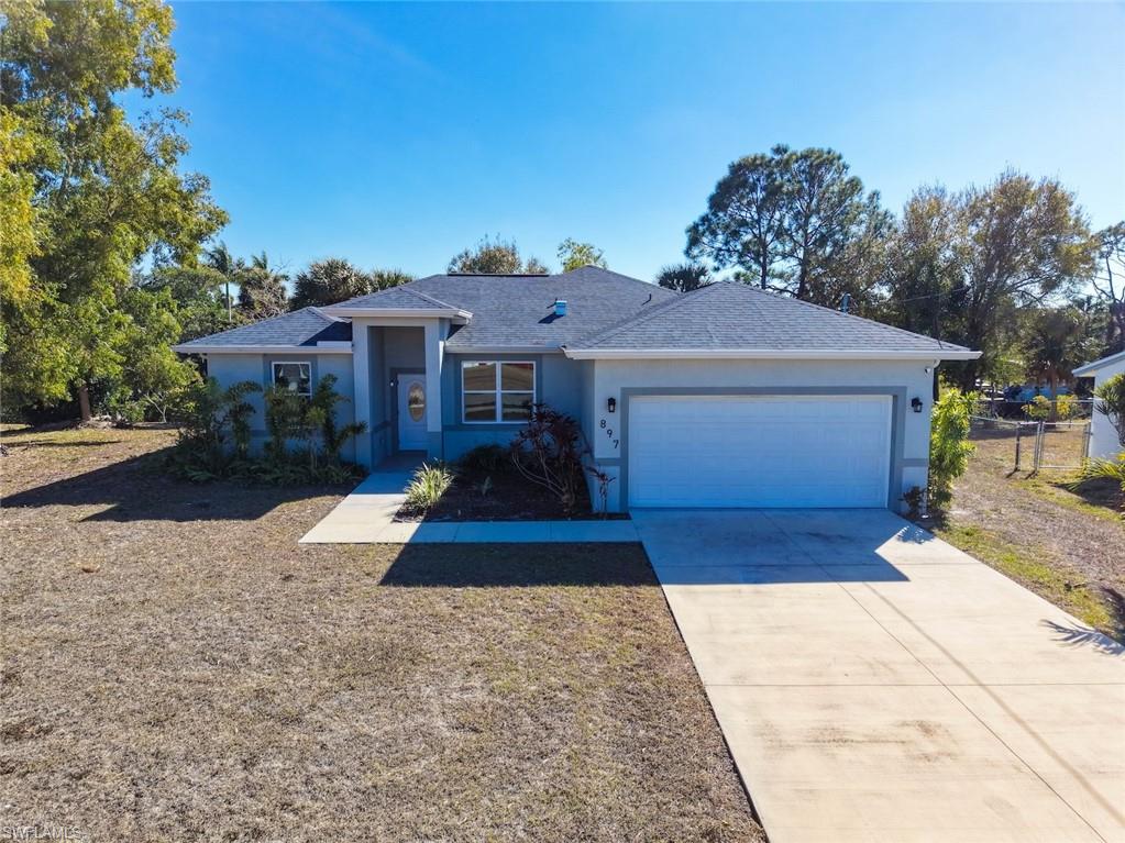 897 Iris DR Property Photo 1