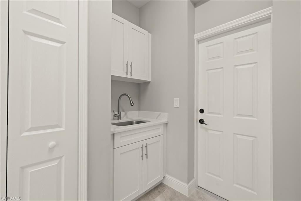 897 Iris Dr Property Photo 24