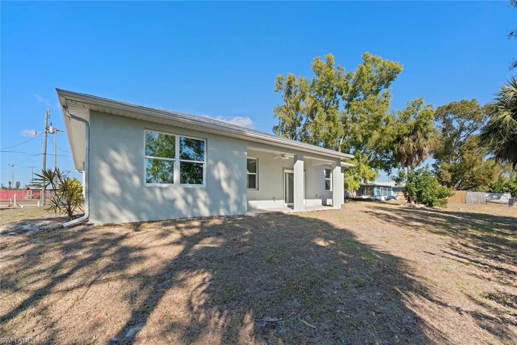897 Iris Dr Property Photo 35