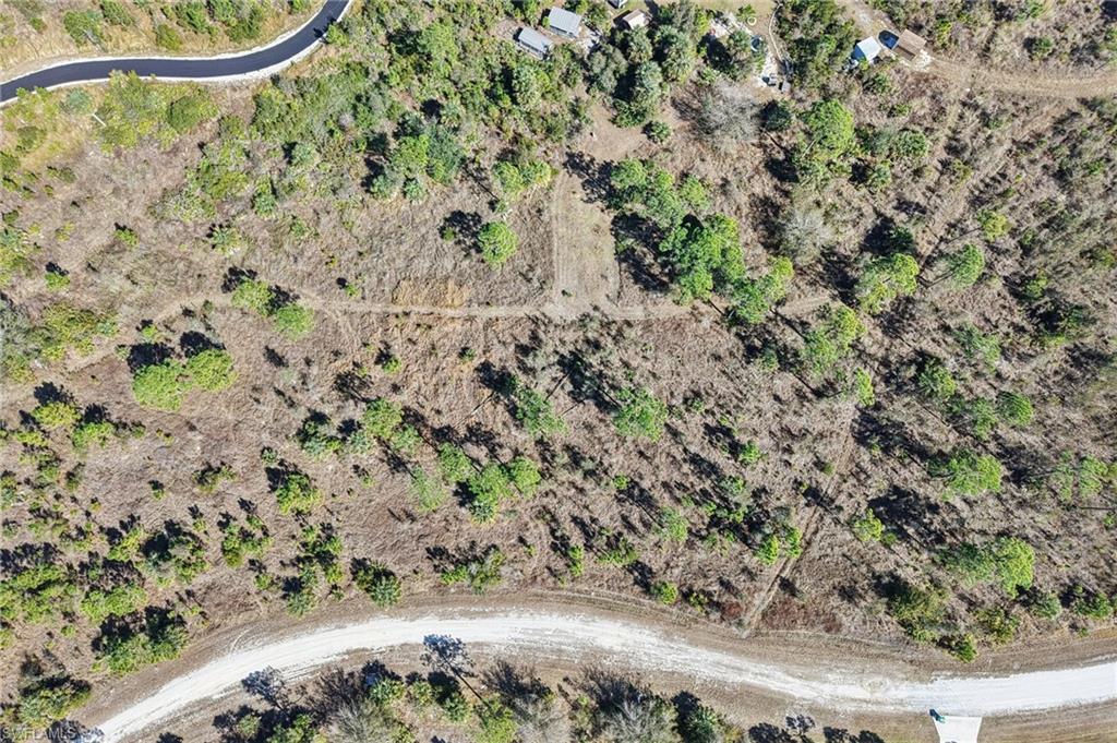 13588 Carousel Dr Property Photo 3