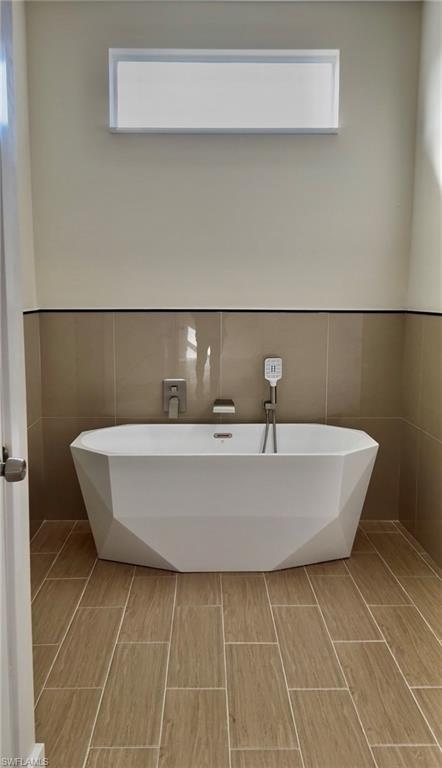 665 N Olivo St Property Photo 11