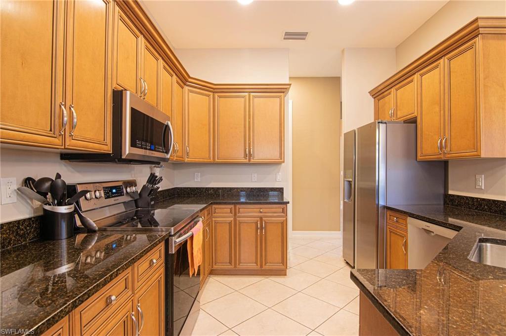 11094 Esteban Dr Property Photo 9
