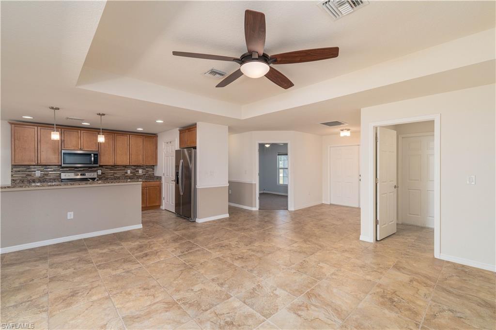 1118 Clark Ave Property Photo 33