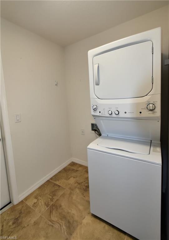 1118 Clark Ave Property Photo 38