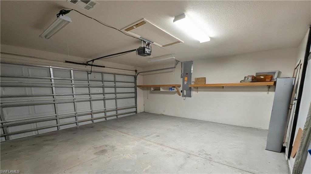 1118 Clark Ave Property Photo 43