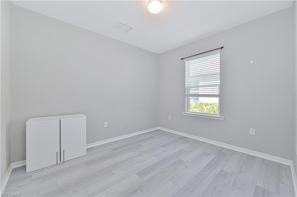 4390 Dutchess Park Rd Property Photo 17