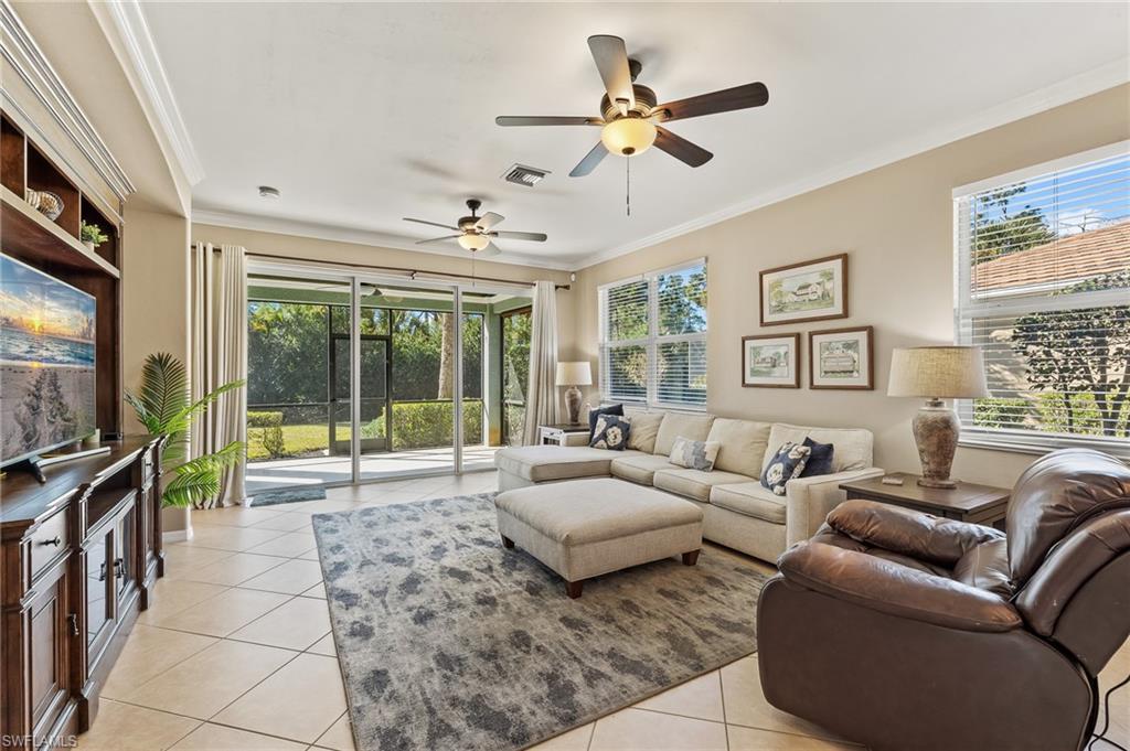 10614 Camarelle Cir N Property Photo 3