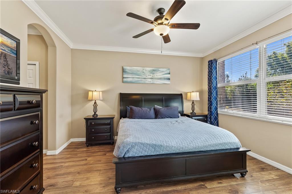 10614 Camarelle Cir N Property Photo 8