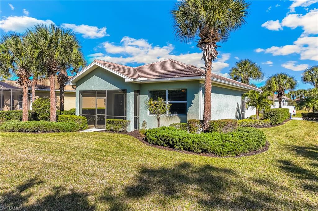 10614 Camarelle Cir N Property Photo 15