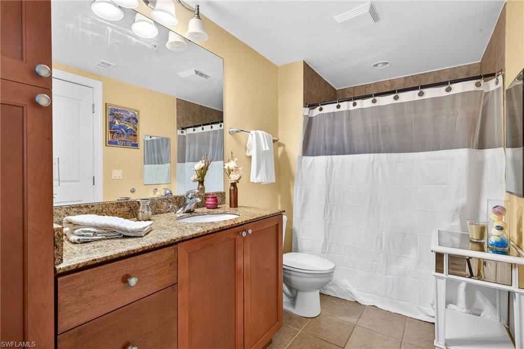 2825 Palm Beach Blvd 215 Property Photo 16