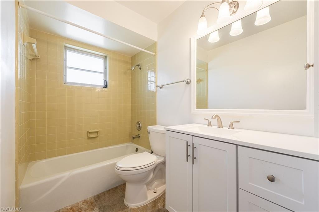 15637 Omai Ct Property Photo 23