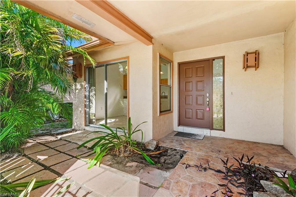 6479 Royal Woods Dr Property Photo 2