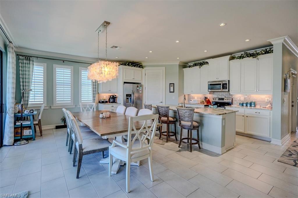 8327 Estero Blvd Property Photo 14