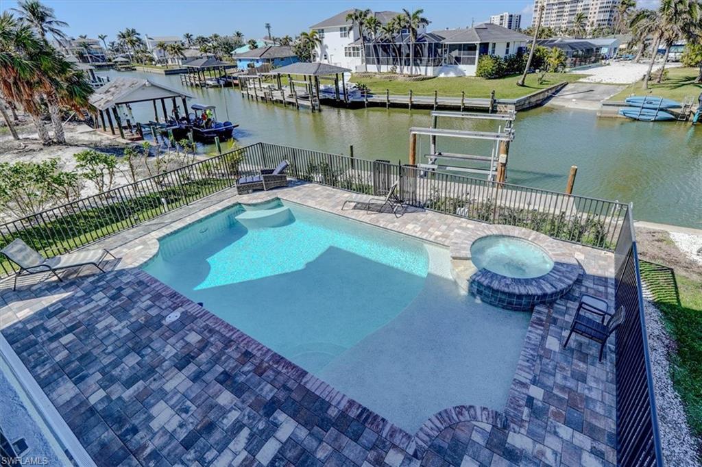 8327 Estero Blvd Property Photo 35