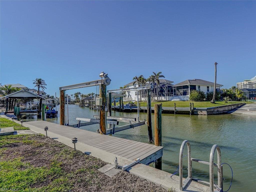 8327 Estero Blvd Property Photo 40