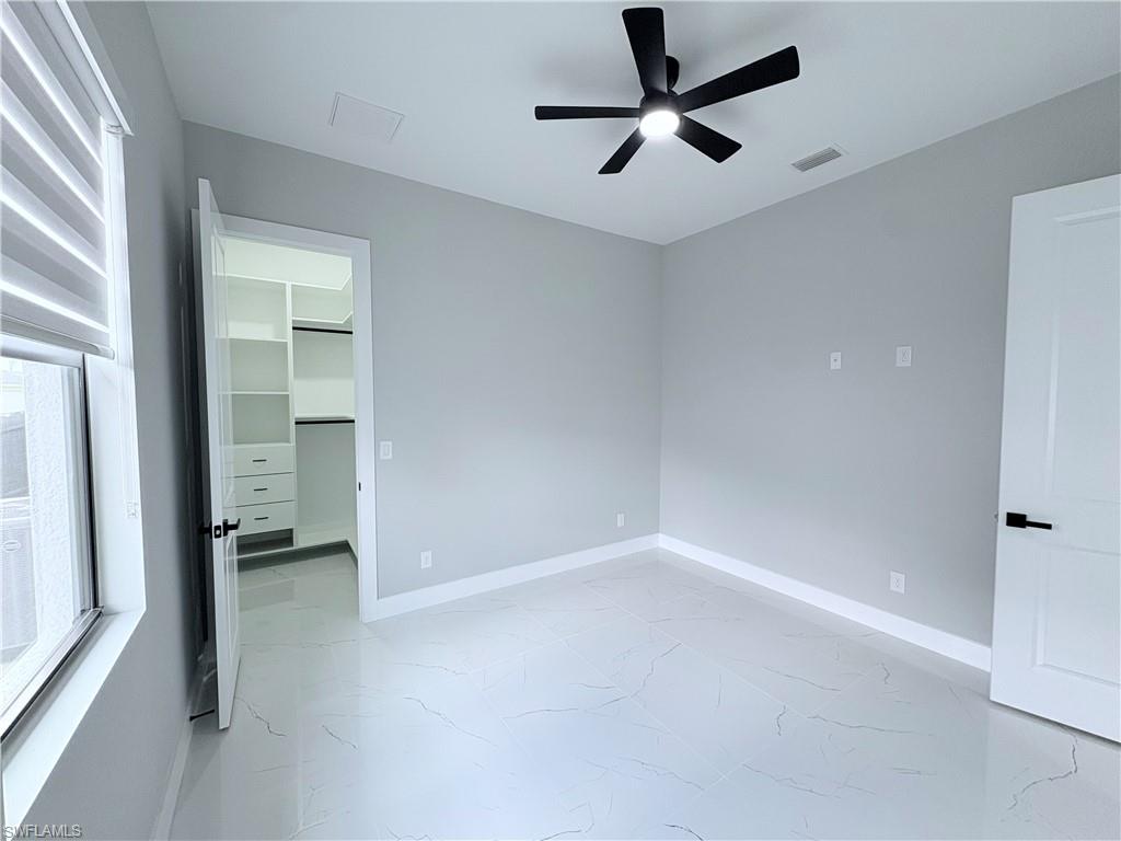 213 Kismet Pkwy E Property Photo 15