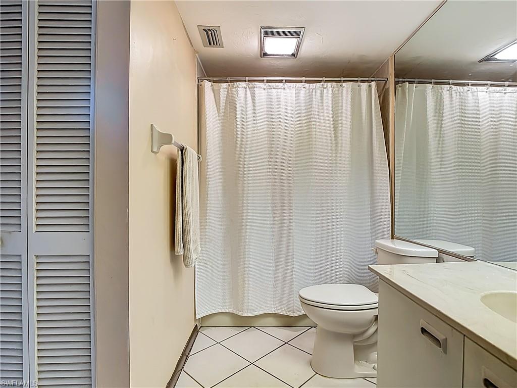2067 W Lakeview Blvd 9 Property Photo 13