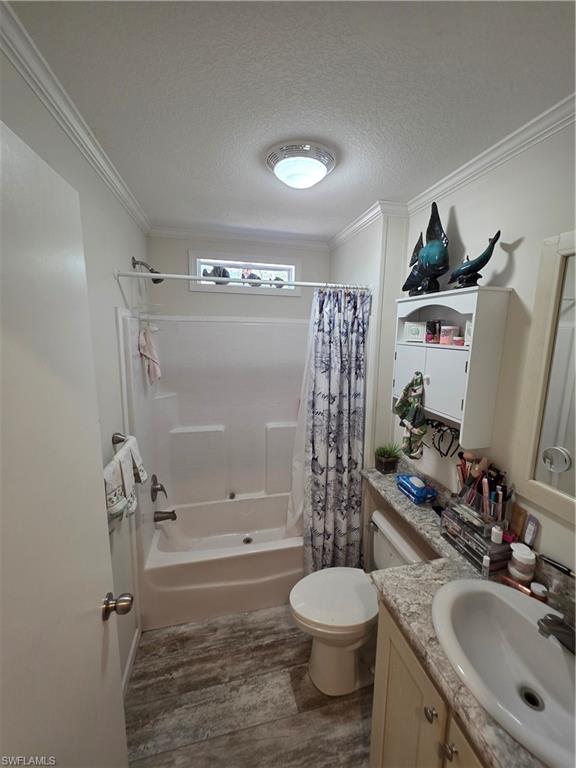 8085 Hart Dr Property Photo 9