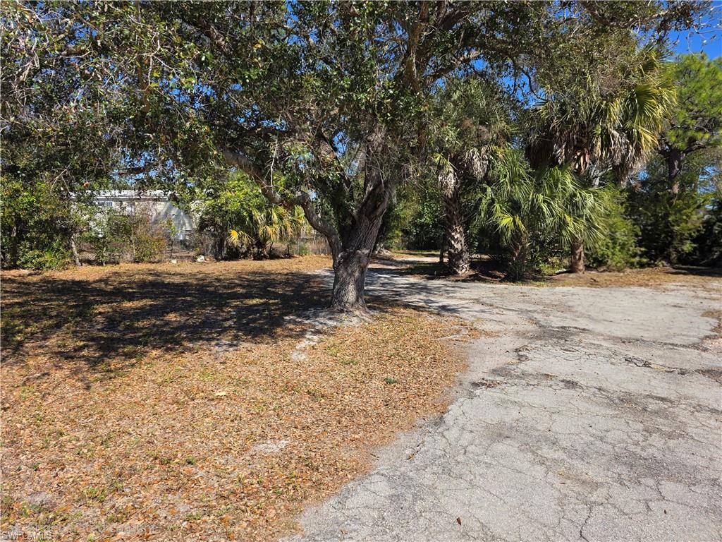 8085 Hart Dr Property Photo 13