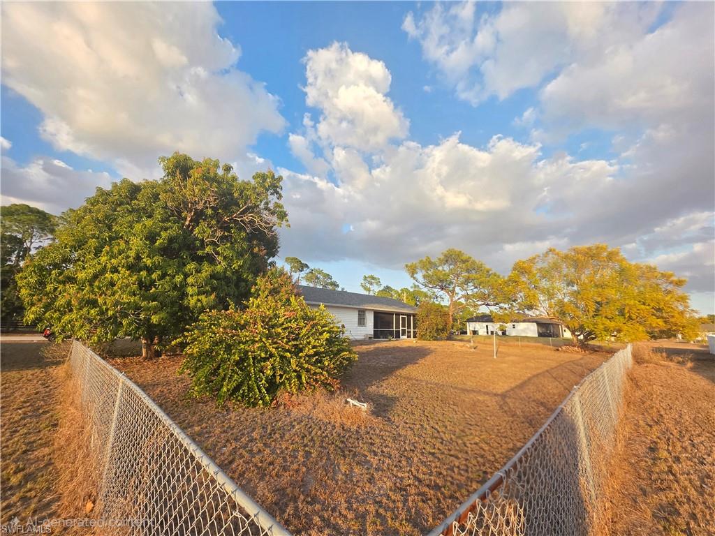518 Jacaranda Pkwy E Property Photo 10