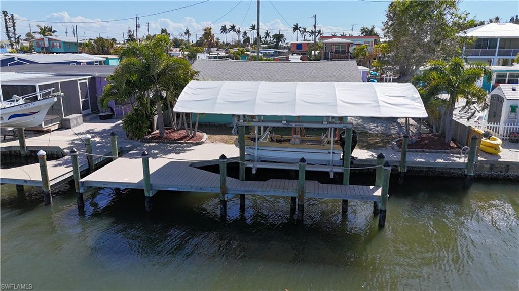2650 Coco Plum Dr Property Photo 6