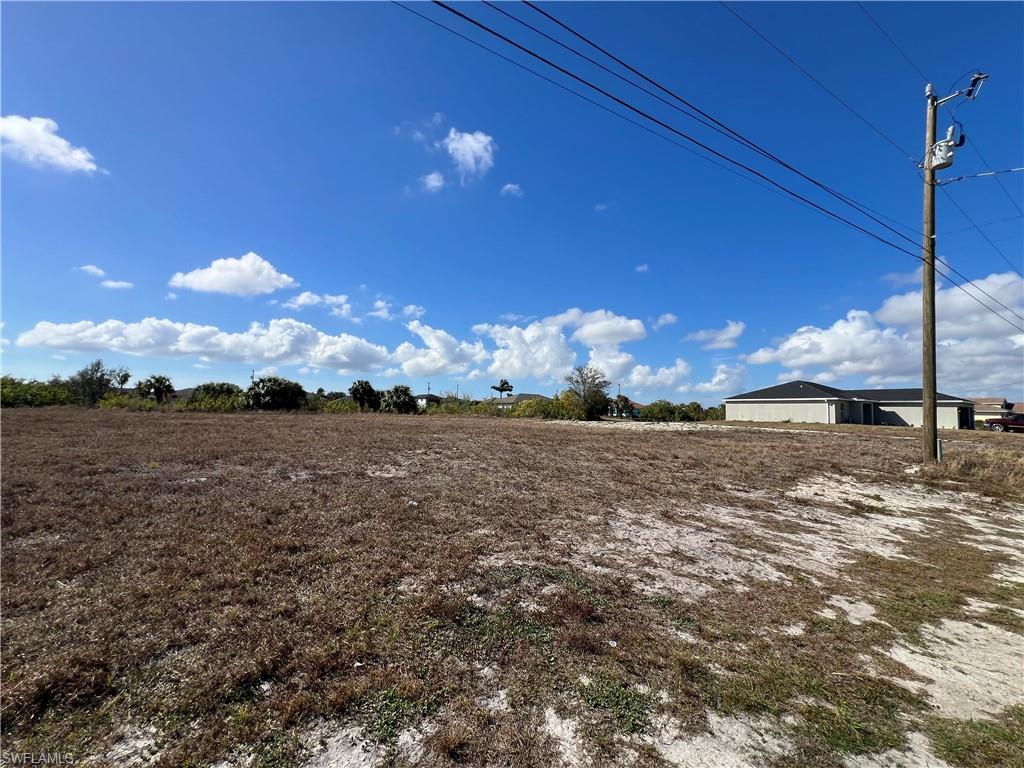 1016 Nw 12 Ave Property Photo 2