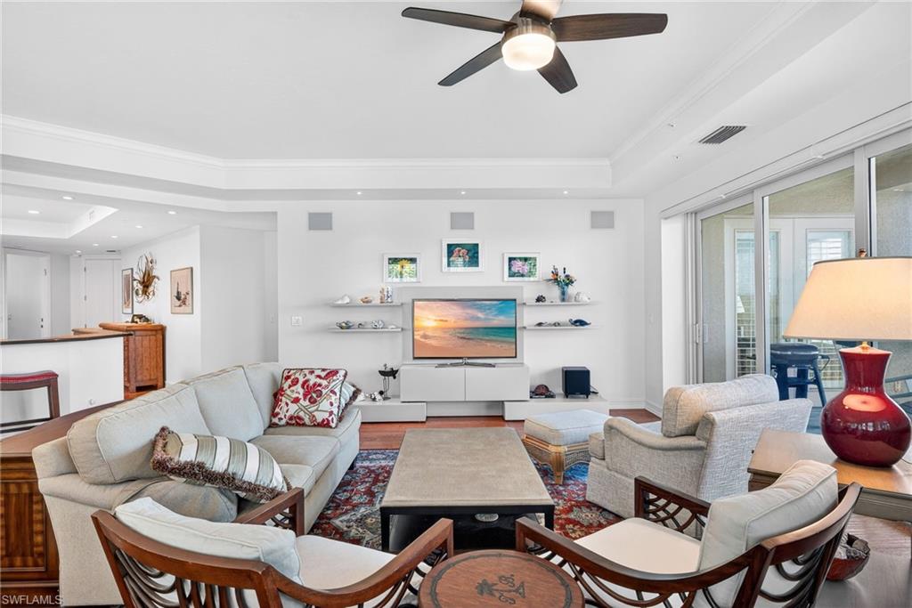 5663 Baltusrol Ct 3b Property Photo 5