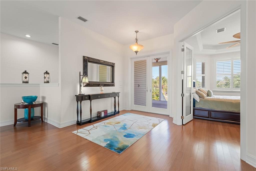 13411 Electron Dr Property Photo 6