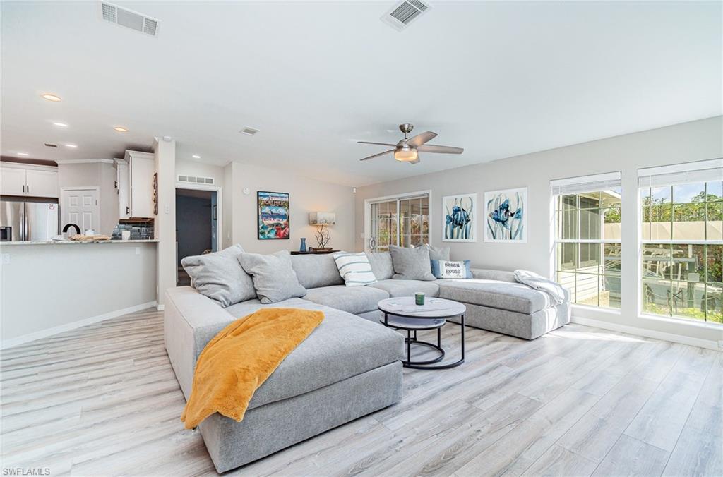 17561 Canal Cove Ct Property Photo 12