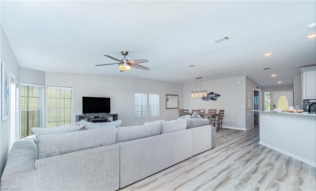 17561 Canal Cove Ct Property Photo 13