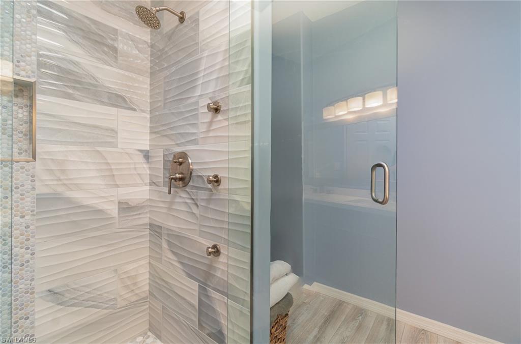 17561 Canal Cove Ct Property Photo 18