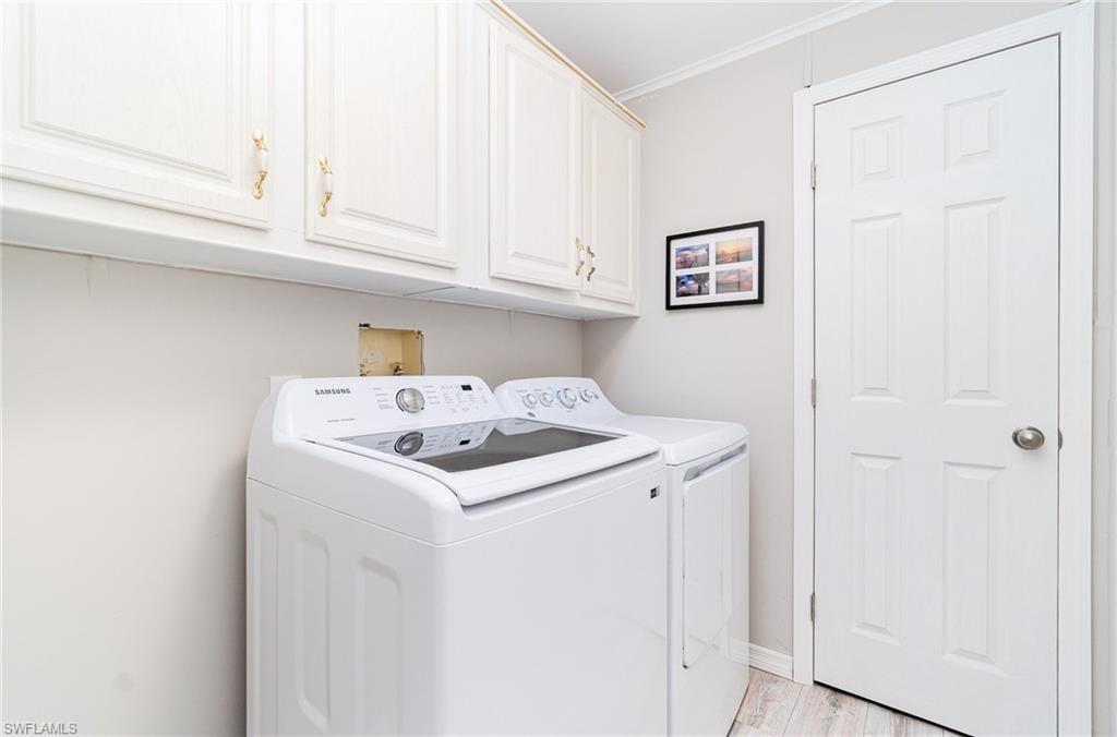 17561 Canal Cove Ct Property Photo 27