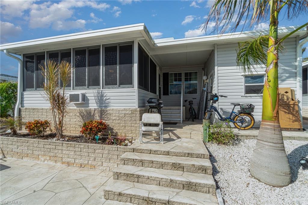 17561 Canal Cove Ct Property Photo 30