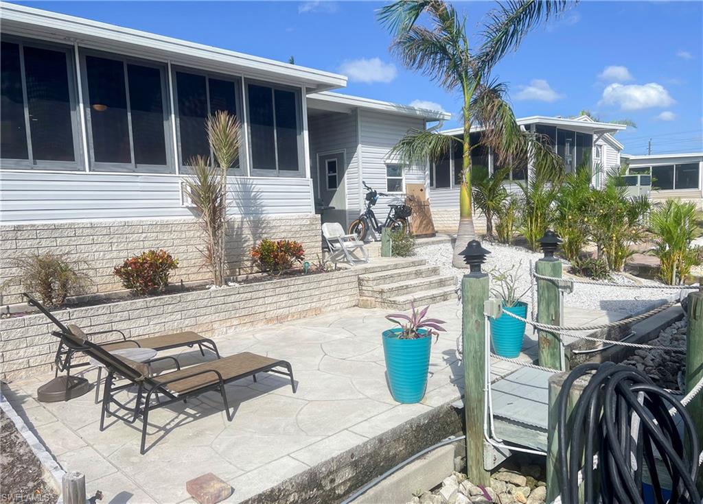 17561 Canal Cove Ct Property Photo 32