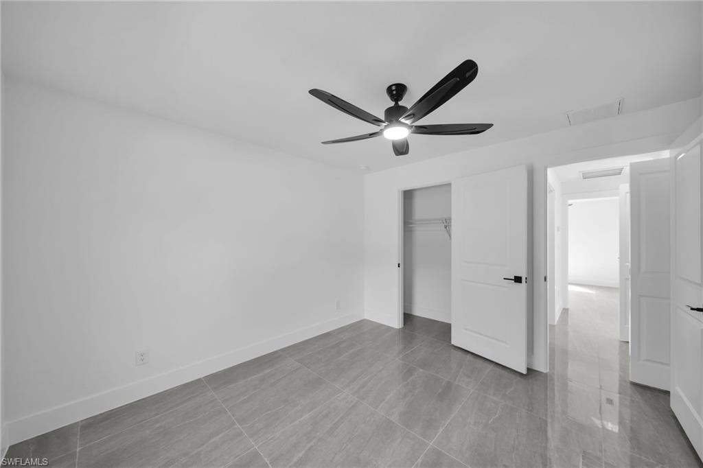 3407 65th St W Property Photo 26