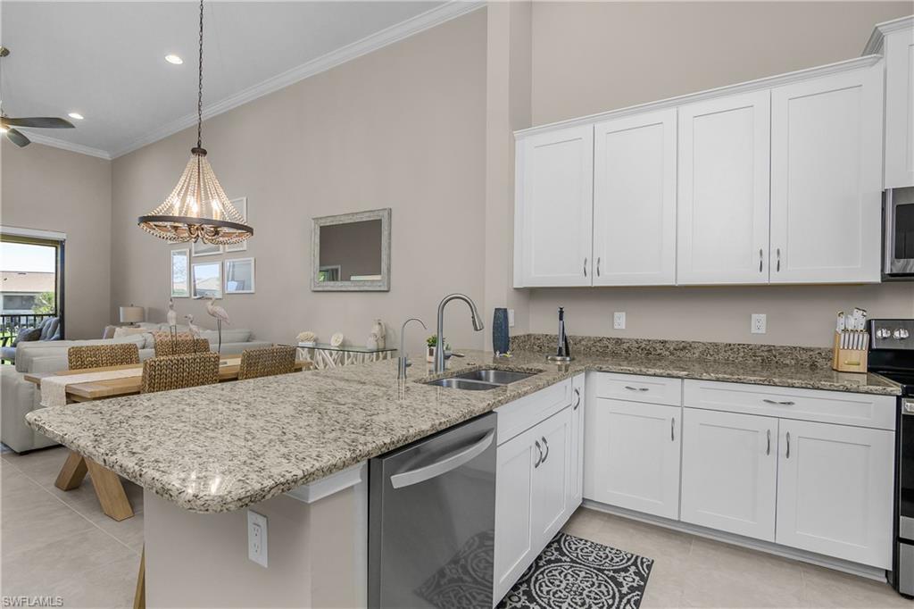 9366 Pocida Ct 203 Property Photo 24