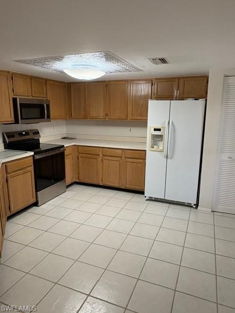 9627 Eaton Gardens Ln 105 Property Photo 13
