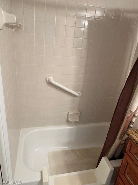 9627 Eaton Gardens Ln 105 Property Photo 26