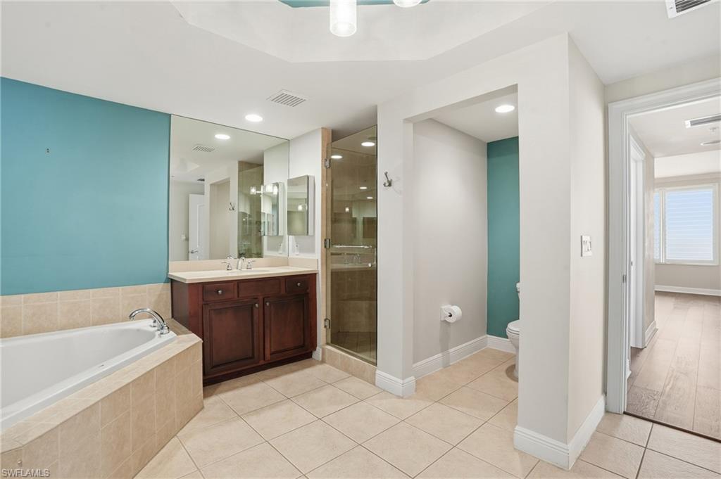 2090 W 1st St 1206 Property Photo 24