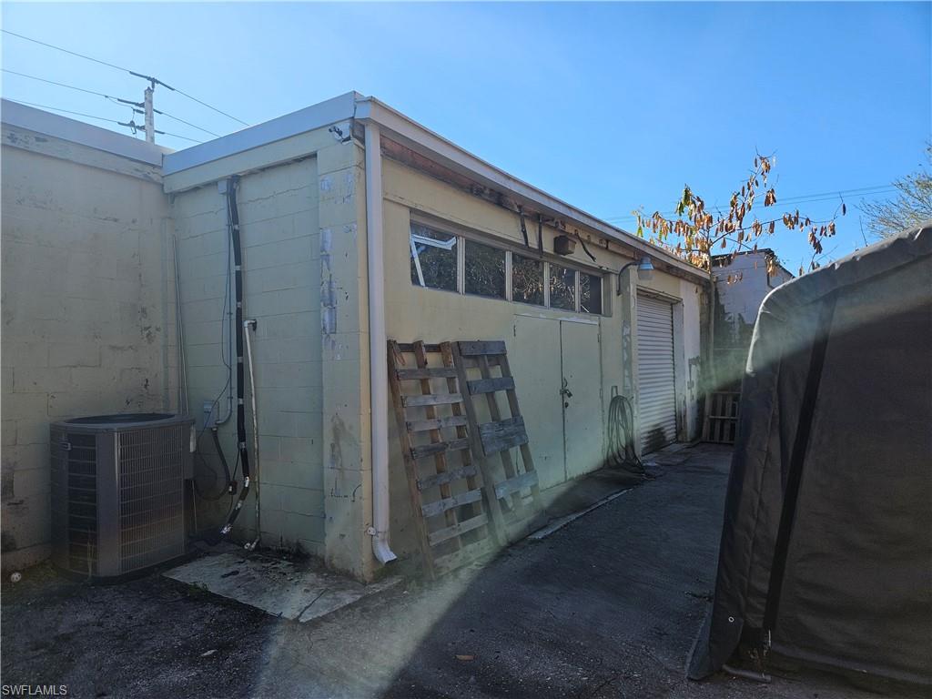 27900 Industrial St Property Photo 6